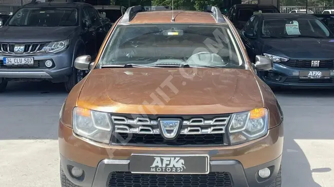 قرض كامل  أو بالسندات أو بطاقة الائتمان / سيارة Dacia Duster.