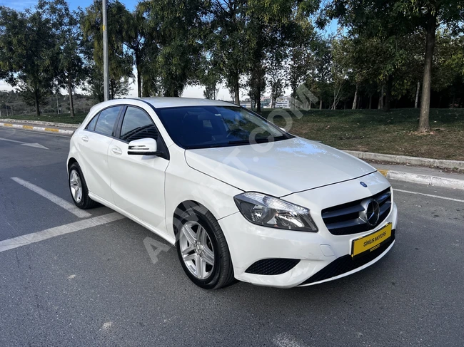 سيارة MERCEDES-BENZ  A180 CDI - بناقل حركة يدوي