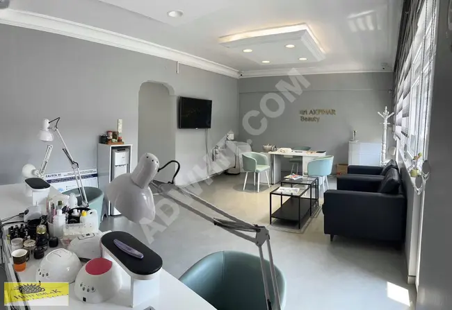 4+1 for sale in Bakırköy in the market across from CAPACITY AVM on the street by HİTİT Real Estate