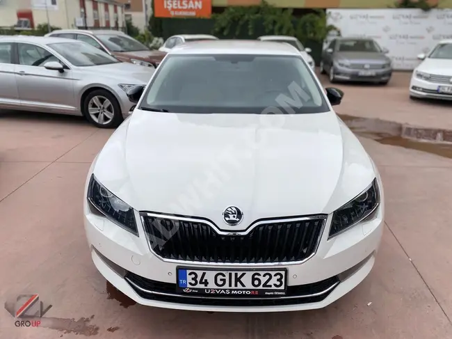 Instant loans Skoda SUPERB 2018 Beige with memory seats and foldable mirrors