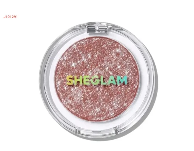 Shiny eyeshadow