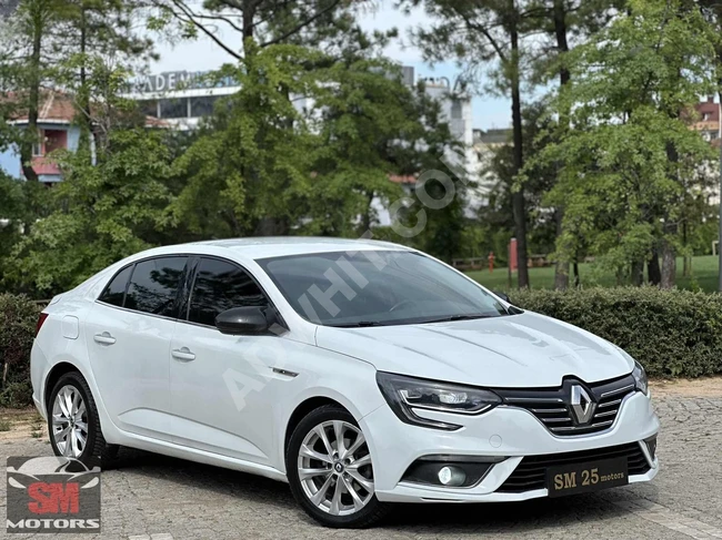 Renault Megane 2017 4 ICON with a down payment of 450,000 from SM25 MOTOR