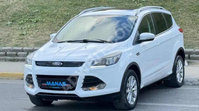 فورد KUGA موديل 2015 سقف زجاجي 140000 كم طلاء موضعي واحد