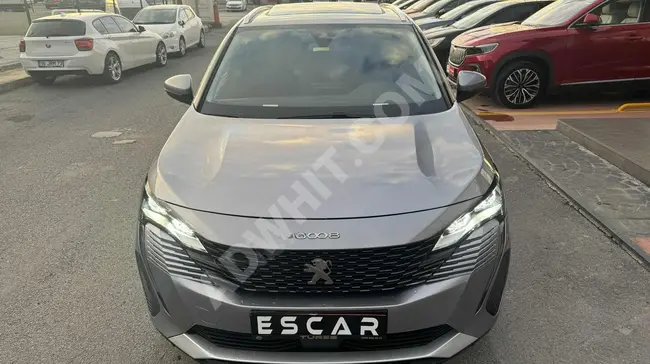 PEUGEOT 3008 ACTIVE PRIME car with a glass roof, 82,000 km