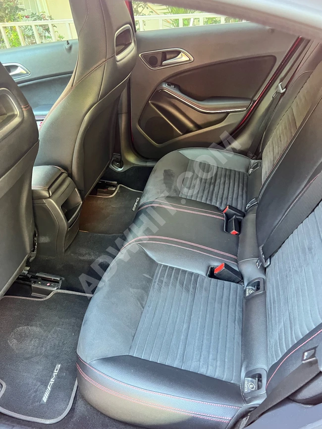 Clean car with no faults or paint, directly from the owner