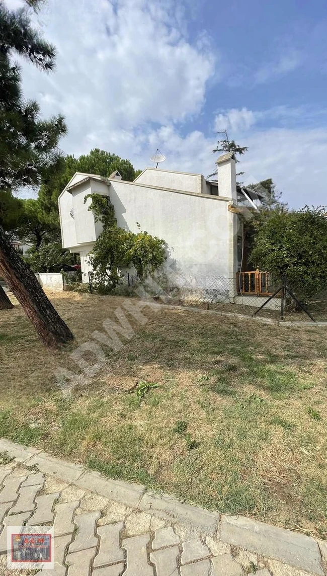 Independent summer villa consisting of two floors in Tekirdağ SÜLEYMANPAŞA ÇAMALTI SITE