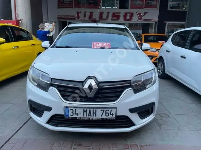 Renault Symbol 1.5 dCi Joy 2016 model from the showroom - Istanbul