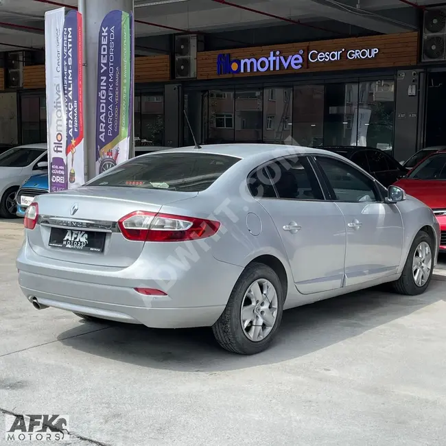 Renault FLUENCE/ قرض لكامل المبلغ ،سند، وتقسيط عبر بطاقة الائتمان