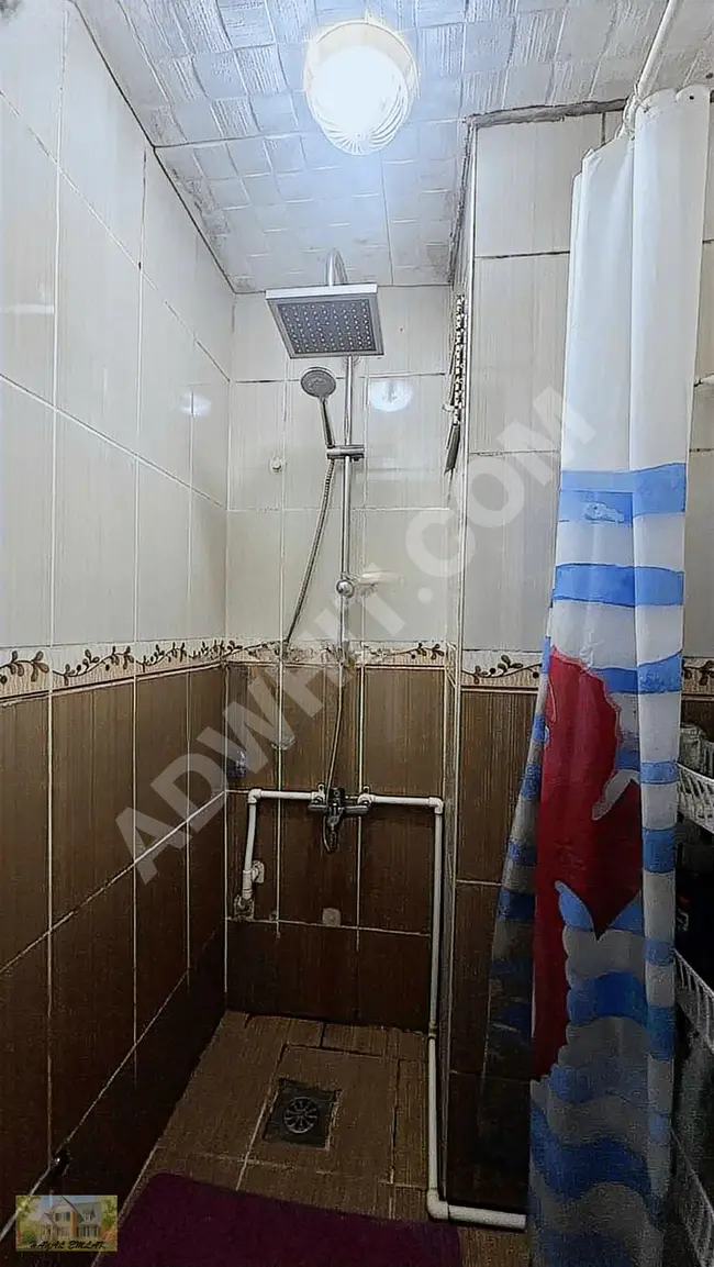 Apartment 2+1 on the fourth floor for investment in Bakırköy Kartaltepe