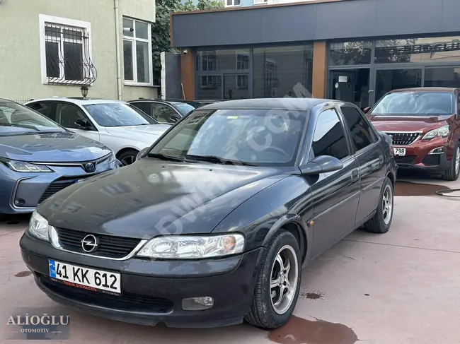 Opportunity 1998 Model Car OPEL VECTRA SEDAN 1.6 GL Petrol LPG 1.6 GL Air-conditioned