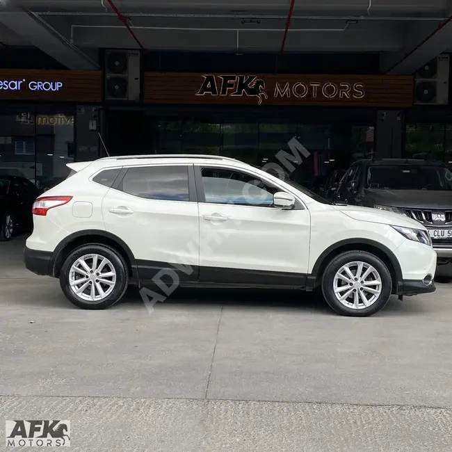 NISSAN/QASHQAI / Full loan, bonds, installment with credit card