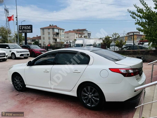 سيارة للبيع Renault Latitude موديل 2011 بمسافة 290 ألف كم