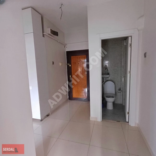 For sale, an empty apartment with floor ownership and an elevator in BAHÇELİEVLER SİYAVUŞPAŞA