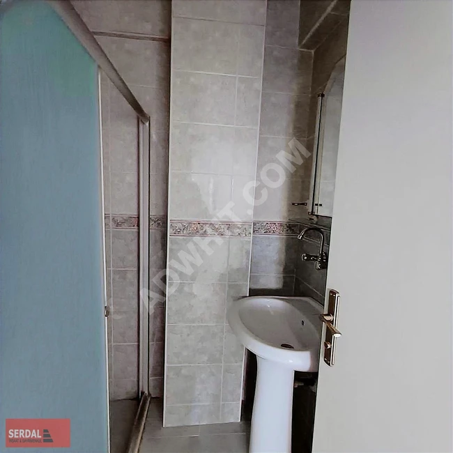 For sale, an empty apartment with floor ownership and an elevator in BAHÇELİEVLER SİYAVUŞPAŞA