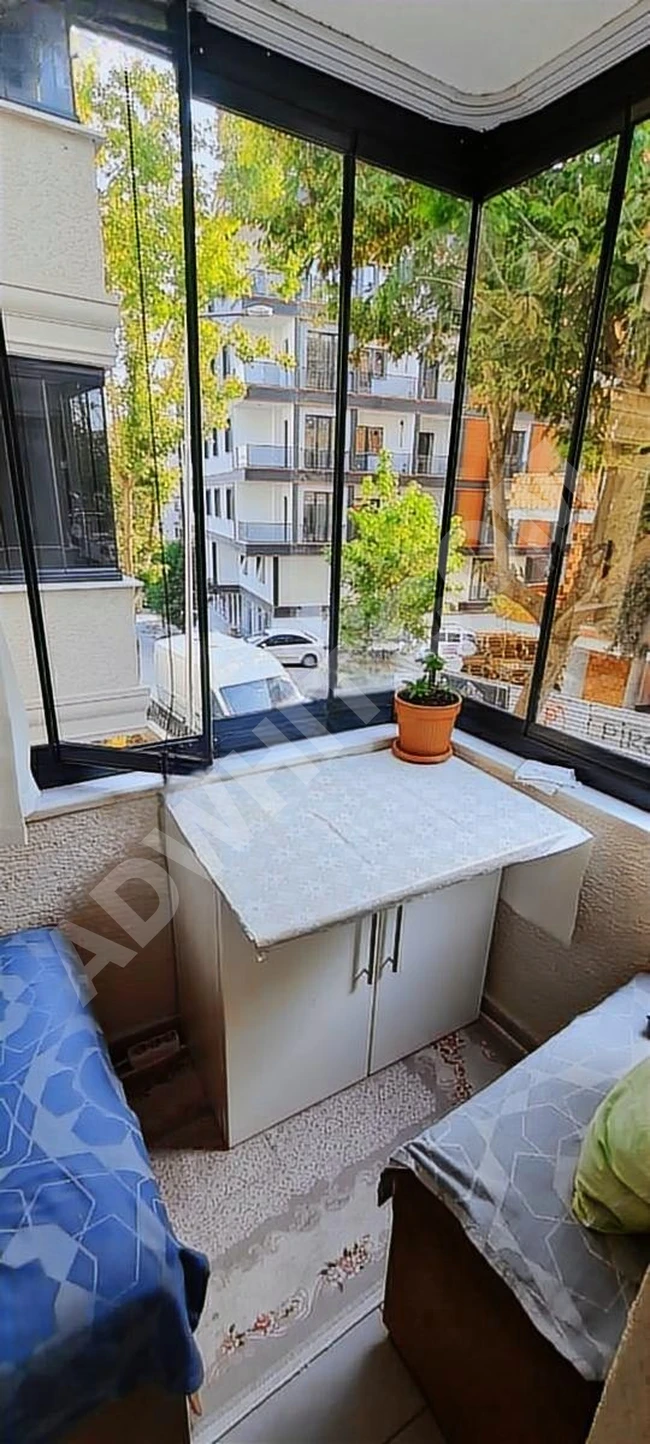 2+1 spacious apartment in good condition, with a net area of 95 m2, in a one-year-old building. In the city center, in Avcılar