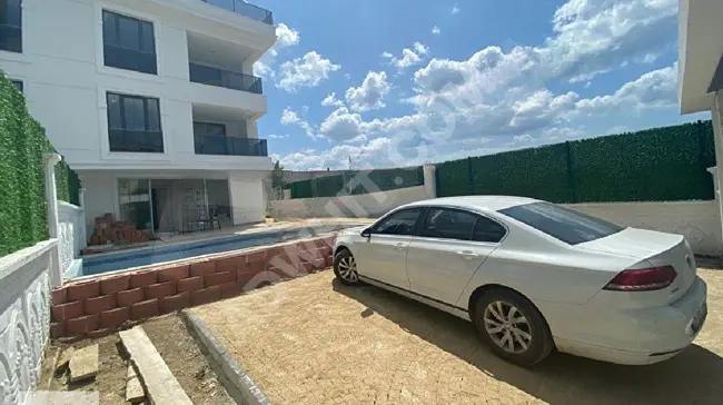 KAMILOVADA SATILIK VİLLA 8 ODA 1 SALON HAVUZLU  OTOPARKLI MUHTESEM VILLA