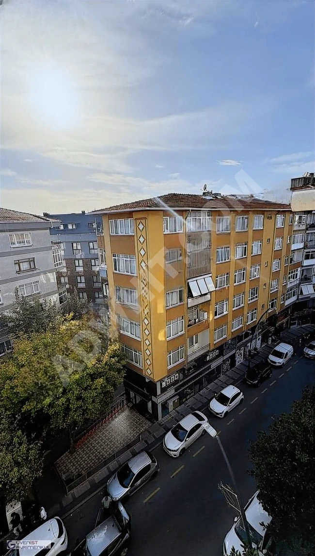 Apartment for sale on the fifth floor (last) on SİYAVUŞPAŞA Street