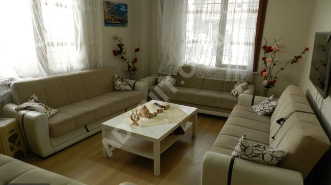 Apartment 3+1 on the ground floor with parking and an elevator in the AVCILAR area, DENİZKÖŞKLER neighborhood