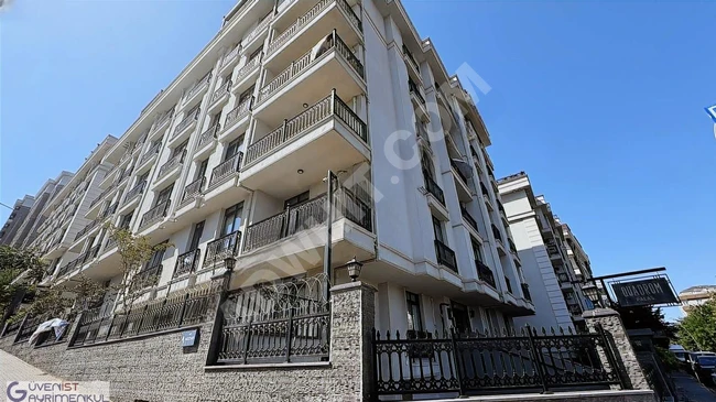 Duplex 4+2 apartment for sale with an area of 230 square meters within QUADROM PALAS complex