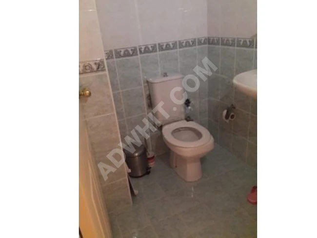 Duplex apartment 5+2 for sale with elevator and parking in Bahçelievler Merkez