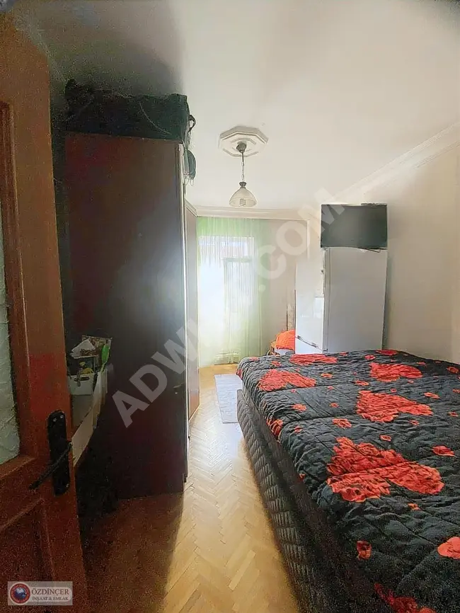 Apartment 2+1 for sale on Çamlık Street, Bahçelievler area - by Özdinçer