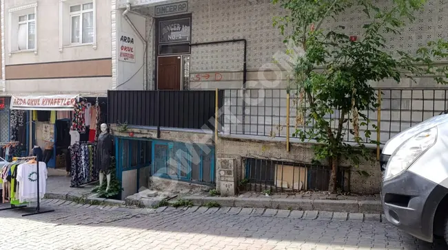 Basement shop for sale in BAHÇELİEVLER YENİBOSNA