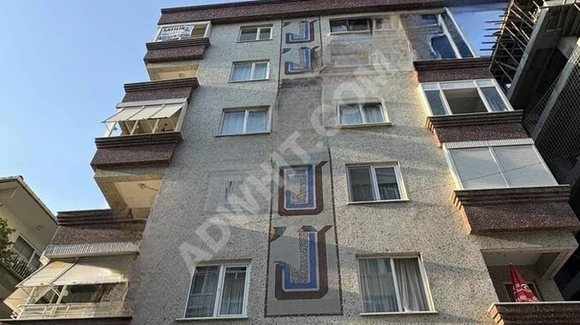 7+1 duplex apartment for sale (25 years old) in the BAHÇELİEVLER area, YAYLA district, FINDIK street