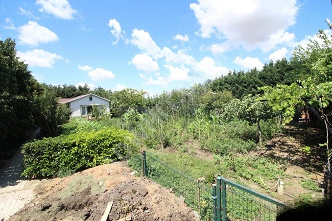 A farm house with an area of 2700, one deed in ÇATALCA ÇAKIL