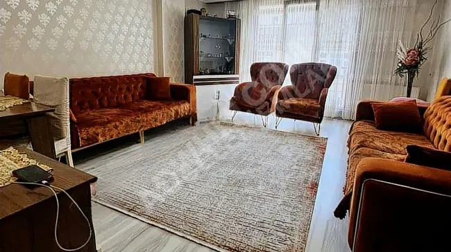 GENİŞ KULLANIŞLI BALKONLU ARAKAT DAİRE