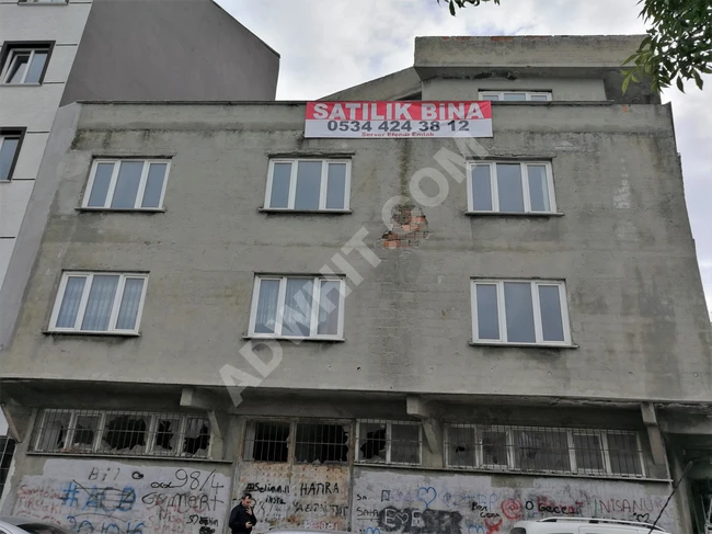 Complete building for sale with an unobstructed view in Esenyurt