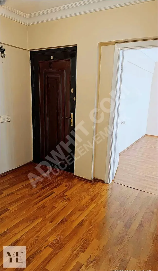 Apartment 3+1 near the square and the field from YÜCELEN EMLAK