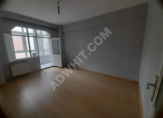 Apartment 3+1 for sale in Bahçelievler, with an elevator, one minute away from the metro