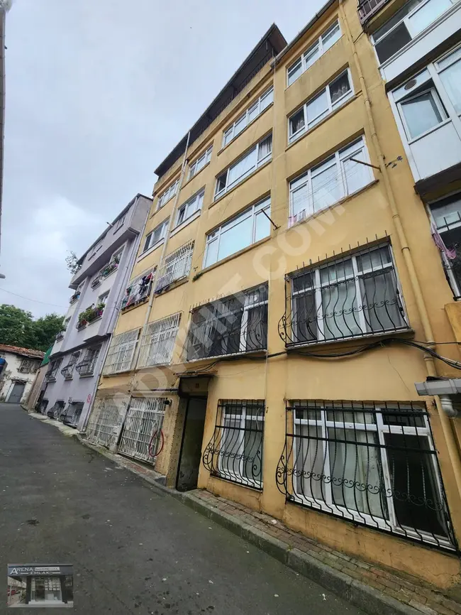 Apartment 2+1, 65 square meters, second floor, with housing permit, in the neighborhood of FATİH, DERVİŞ ALİ, next to DRAMAN CAMİİ Mosque