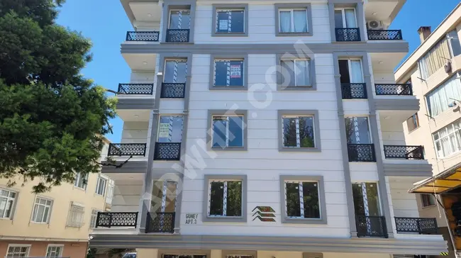 2+1 apartment on the second floor. In a new building behind METROPORT AVM and KADİRHAS CENTER