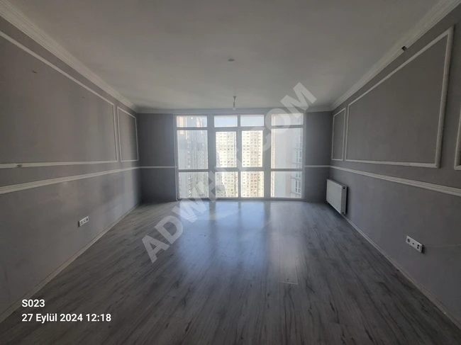 Kiralık 2+1 daire, 110 m² alanında, metrobüs durağına 20 dakika mesafede.