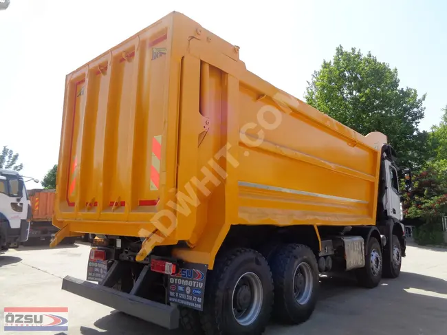 شاحنة MERCEDES AROCS 4145 موديل 2018 بحمولة Hardox ومكيفة