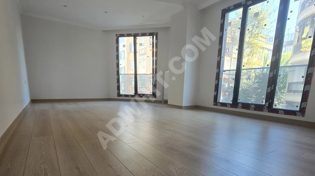 New apartment 3+1 for sale with an area of 120 square meters in BAHÇELİEVLER