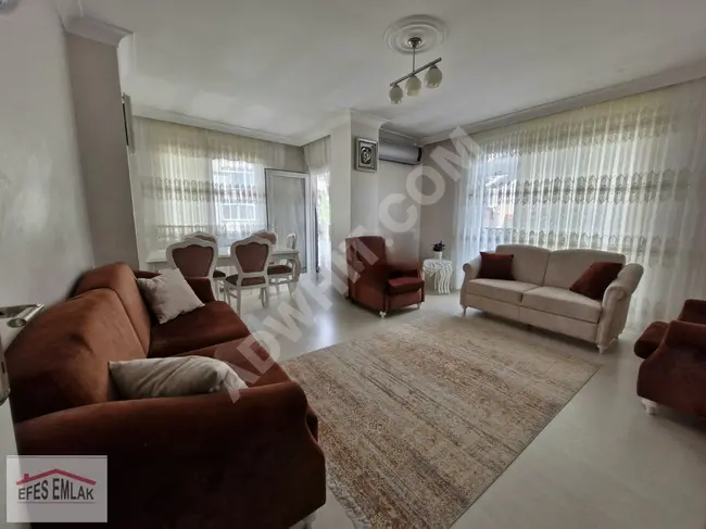 Duplex apartment 3+2, 165 square meters, in a central location, an unmissable opportunity in Ataşehir Esatpaşa