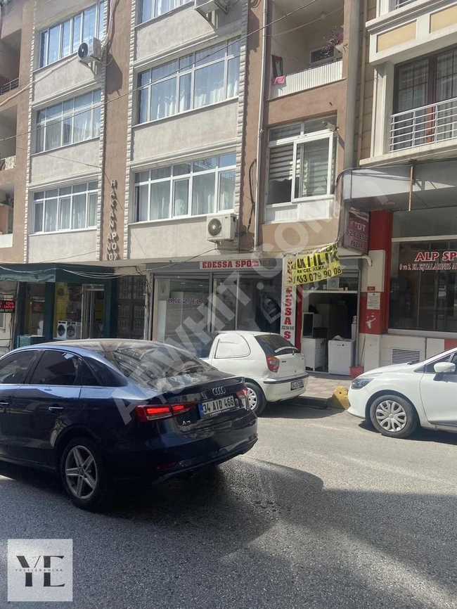 Shop for urgent sale on SİYAVUŞPA SPOTÇULAR Street - YÜCELEN EMLAK