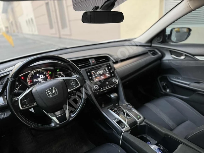 سيارة  2018 HONDA CIVIC 1.6 i-VTEC ECO ELEGANCE