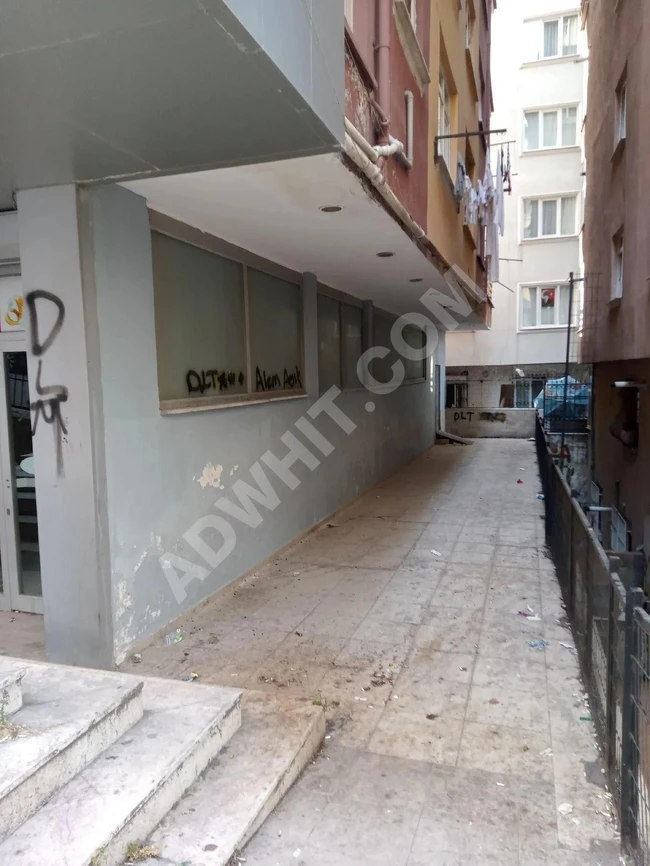 Shop for rent with a net area of 306 square meters on the main street MAHMUTBEY and at the beginning of the 12th side street