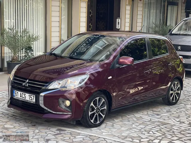 A car with METALLIC BORDEAUX color from the first owner, flawless, full specifications, and serviced at the dealership