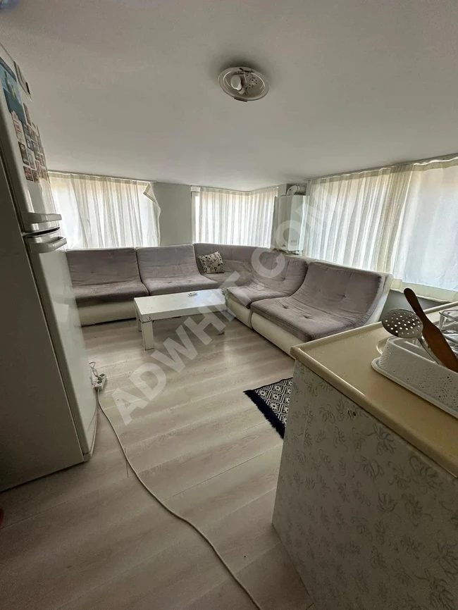 Şirinevler’de Meydana 2 dk Asansörlü Kiralık 2+1 Eşyalı Daire