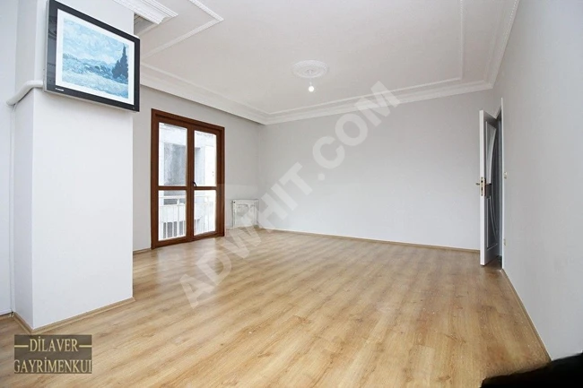 Apartment 3+1 with an area of 125 m² on the middle floor, in a 12-year-old building, in BAHÇELİEVLER suitable for obtaining a loan