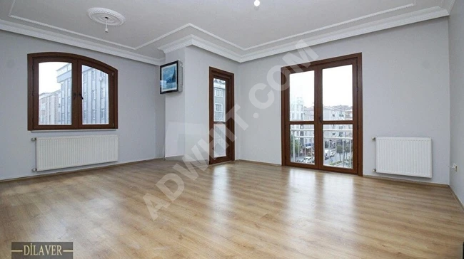 Apartment 3+1 with an area of 125 m² on the middle floor, in a 12-year-old building, in BAHÇELİEVLER suitable for obtaining a loan