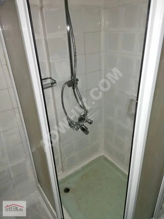 Apartment 3+1 with an area of 100 square meters, with a balcony, high entrance for sale in Zühtüpaşa Hatboyu