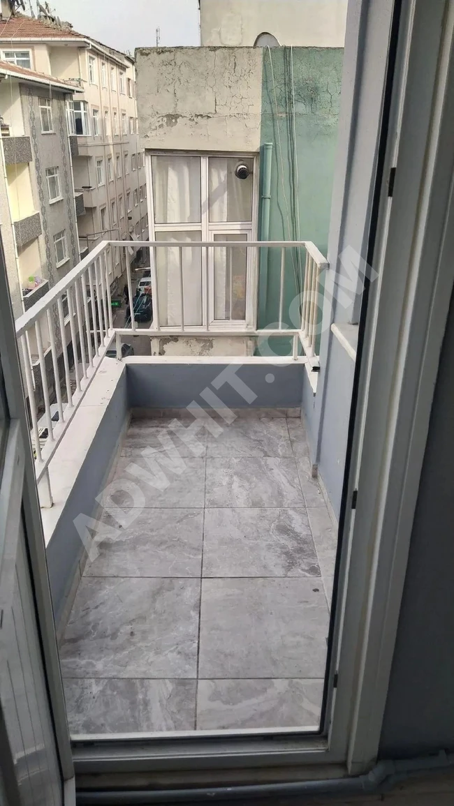 Apartment for sale 2+1 with floor ownership, the apartment is empty, located on HÜRRİYET Street, there is a missing floor