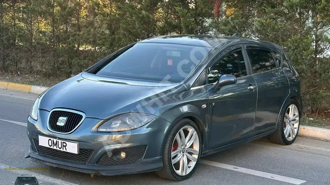 SEAT LEON 1.6 petrol and natural gas car with manual transmission and installment options