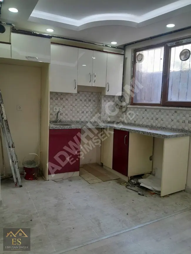 Luxury reverse duplex 3+1 for sale in GÜNGÖREN MERKEZ