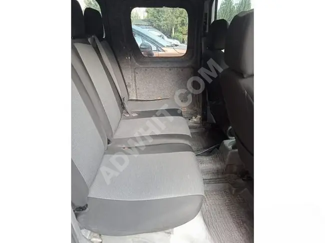 FORD CONNECT car model 2005 with 4+1 seats / Clean car